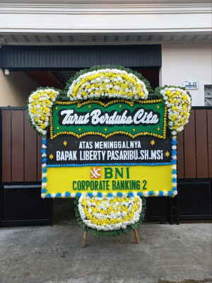 Papan Bunga Duka di Parung